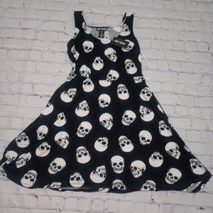 NWT Womens Hot Topic Skull Tank Dress SZ Small (Fits most med too)